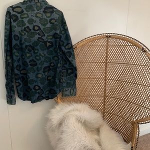 Men’s button down shirt